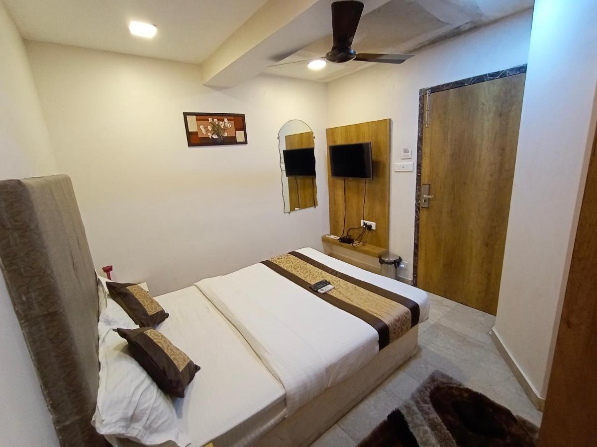 Colaba Suites - Near Taj Hotel, Bombaj Zewnętrze zdjęcie