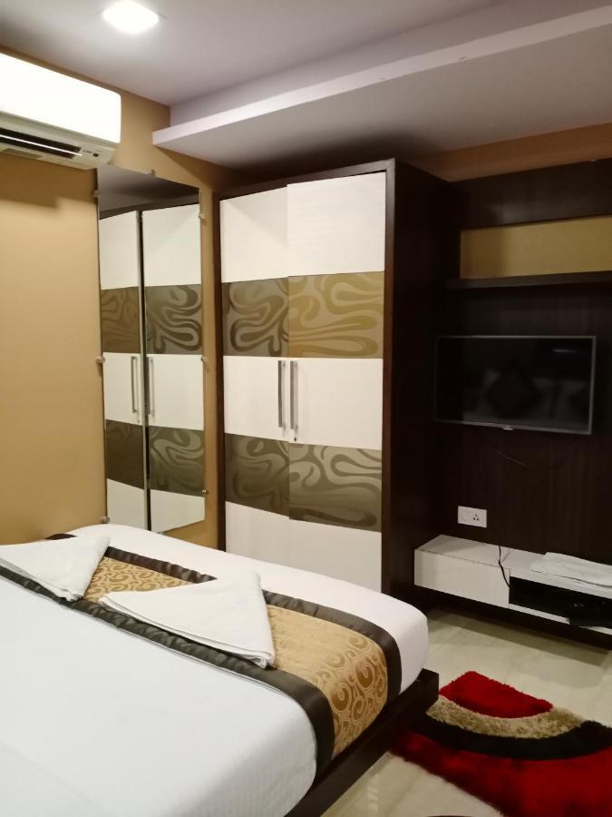 Colaba Suites - Near Taj Hotel, Bombaj Zewnętrze zdjęcie